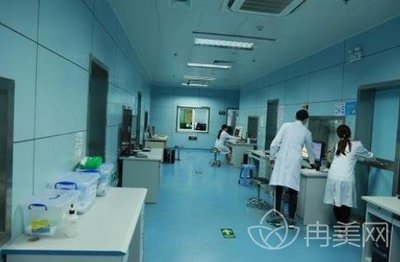 深圳市蛇口人民醫(yī)院整形美容科價格表免費(fèi)在線查詢?nèi)肟? />
</span>
<span id=