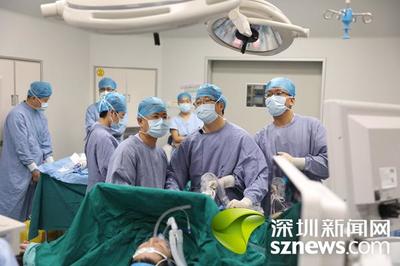 140公斤減50公斤不反彈 蛇口醫(yī)院實(shí)施精準(zhǔn)減孔腹腔鏡袖狀胃切除術(shù)